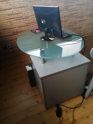 Mesa de cristal y cajonera de despacho