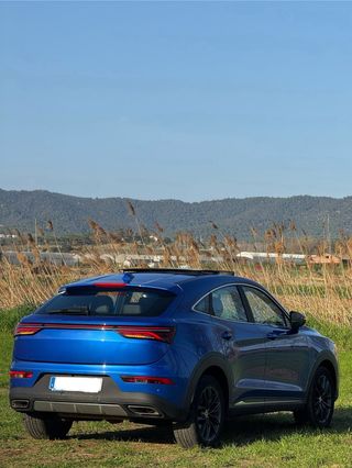  ¡Alquila tu furgoneta de hasta 9 plazas o coche!