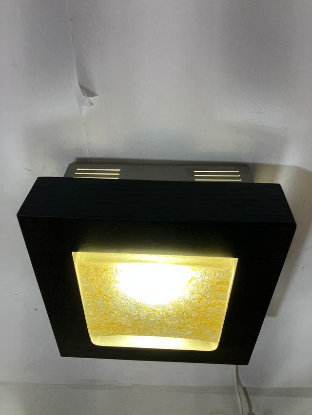 Lampada parete quadrata legno wenge' e vetro