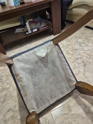 Silla dormitorio para calzarse