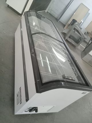 CONGELADOR PUERTAS CORREDERAS CURVO