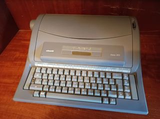 Máquina de escribir olivetti 203