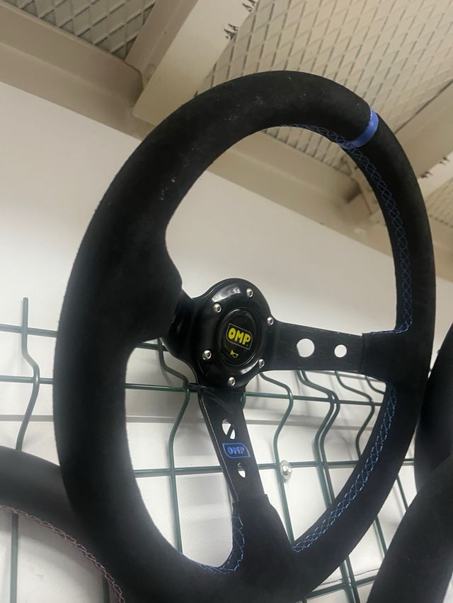 Valente tipo OMP Corsica preto e azul