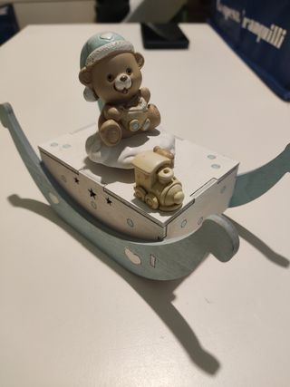 Carillon vintage in legno colorato