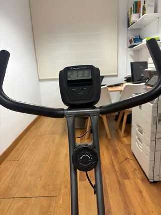 Bicicleta estatica smartfit 200 cadence