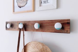 Perchero de pared Origen natural