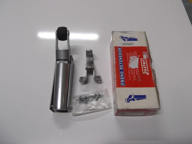 FRENO RETENEDOR JUSTOR 1-1G PLATA (0112.1)