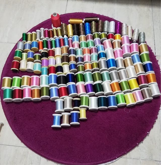 Hilos de bordar marca Madeira