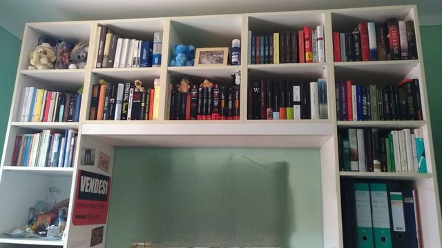 Libreria con scrivania
