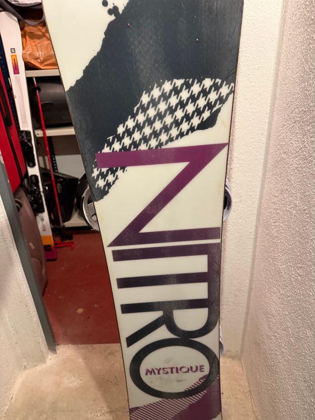 Tabla de Snowboard Nitro Mystique 149