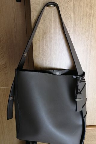 Borsa a tracolla Carpisa marrone