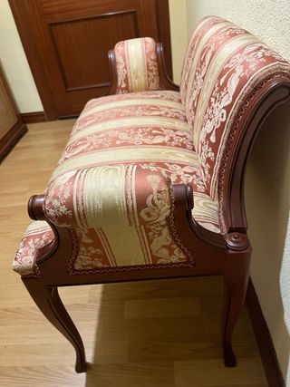 Sofa estilo antiguo