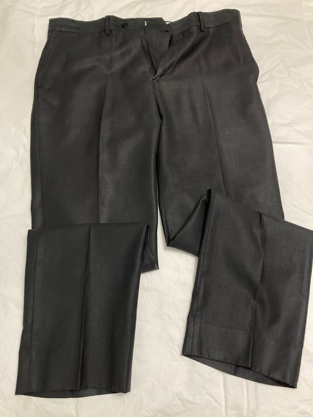 Pantalón vestir negro Zara