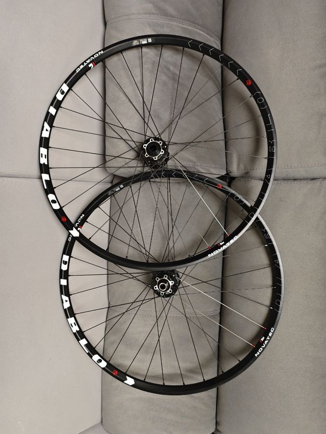 Ruedas 27'5 NOVATEC DIABLO. 11 velocidades (HG)