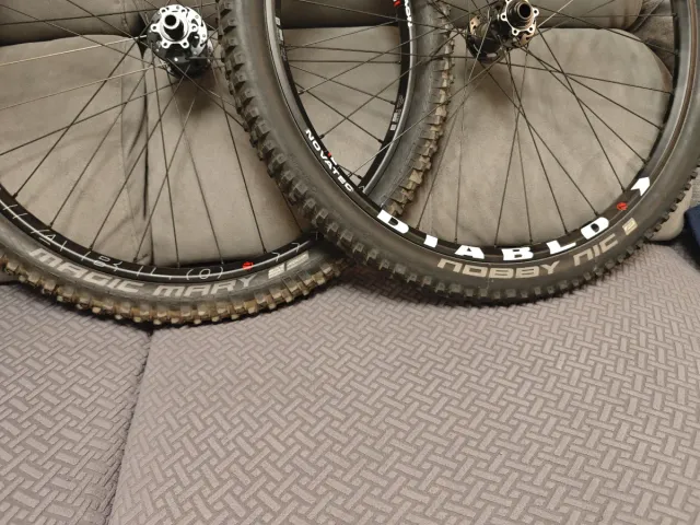 Ruedas 27'5 NOVATEC DIABLO. 11 velocidades (HG)