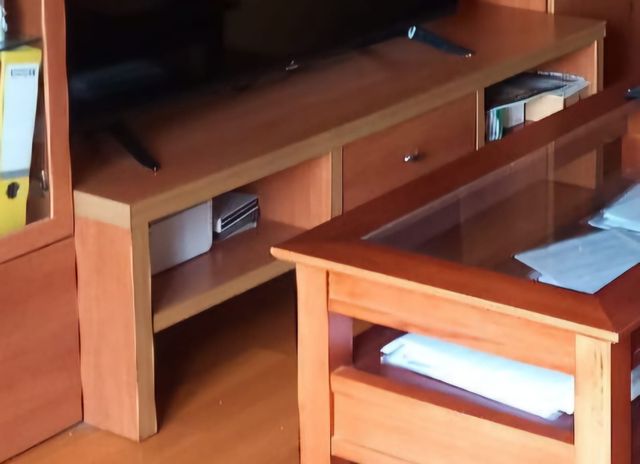 Mesa de tele de madera maciza