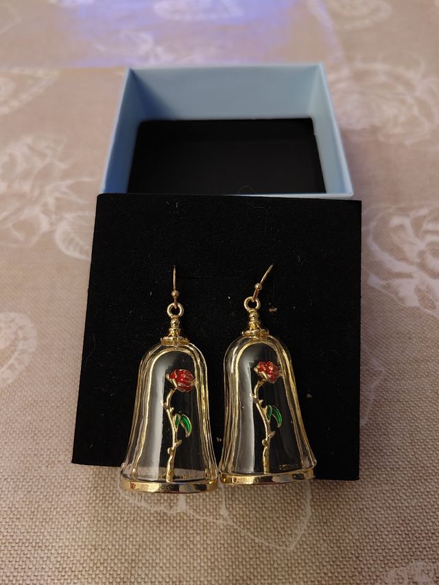 Orecchini rosa rossa bella e la bestia