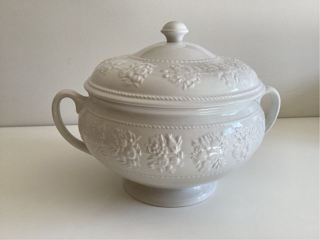 Sopera Festivity de Wedgwood