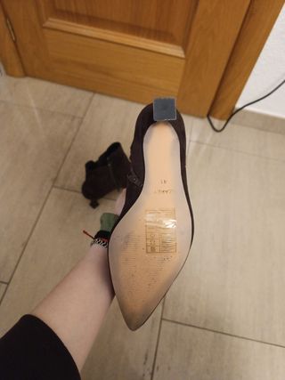 Botines con tacón fino