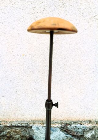 Perchero sombrerero.