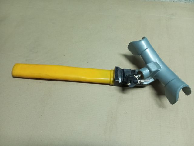 Antirrobo coche volante