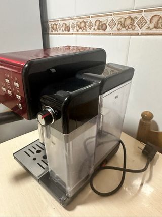 OSTER Cafetera espreso  Prima Latte II