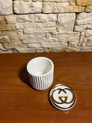 1 Portaoggetti con logo