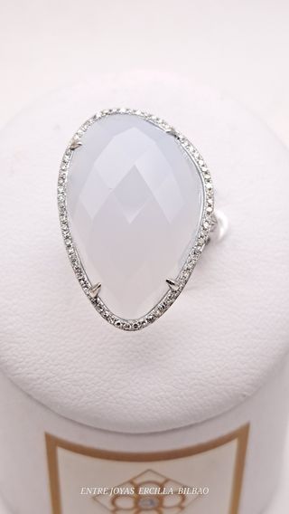 ANILLO ORO 18K CON DIAMANTES 