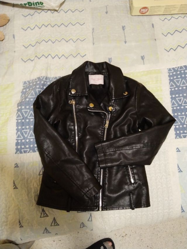 Chaqueta de cuero de niña