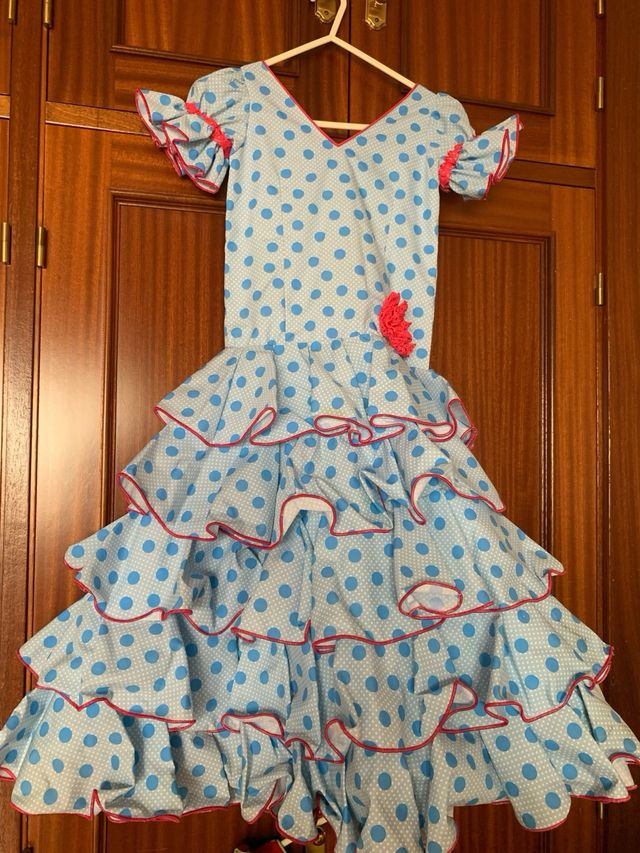 3 Trajes de flamenca niña diferentes tallas