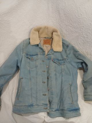 Chaqueta texana Levis de mujer.