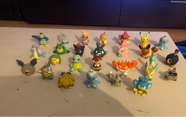 Colección muñecos Pokémon