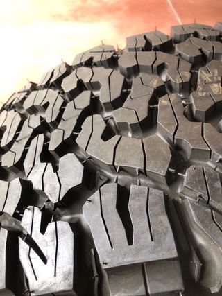 265/60 R 20 121/118S BF Goodrich All Terr. T/A K02