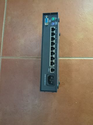 Switch kvm 8 puertos supervga ps2