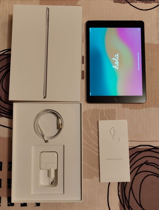 Ipad gris espacial sexta generación 128 GB Wifi+3G