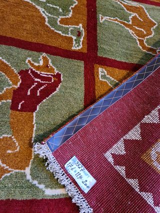 Tappeti orientali annodati a mano