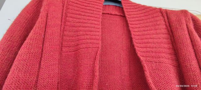 Cardigan in lana e alpaca