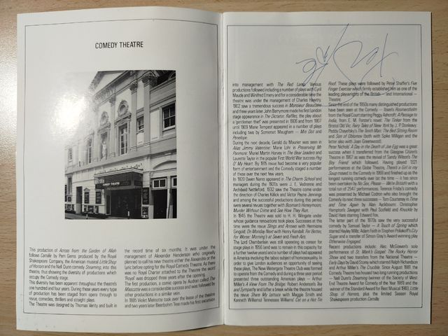 AUTOGRAFOS PETER O'TOOLE, GLENDA JACKSON