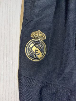 Chandal real madrid de paseo temporada 19/20