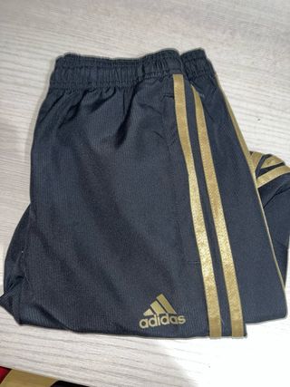 Chandal real madrid de paseo temporada 19/20