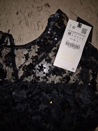 Vestido lentejuelas y tul negro fiesta Navidad
