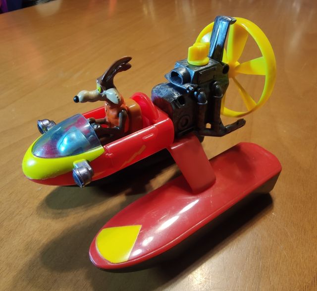 Statuetta Coyote Looney Tunes