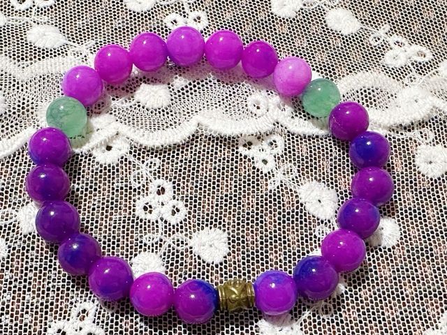 Pulsera de sugilitas moradas