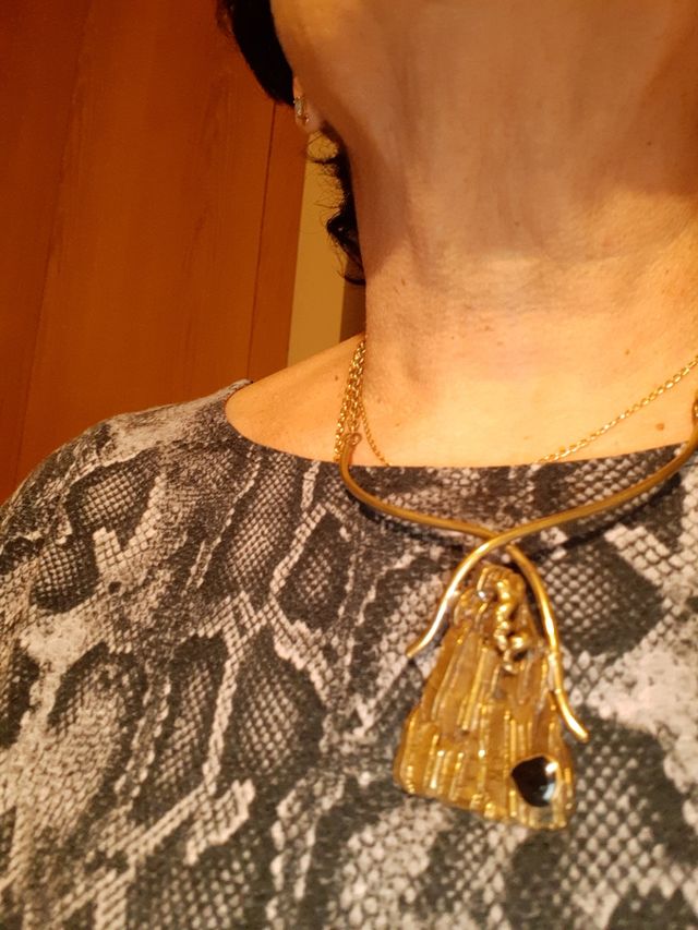 Collar y pulsera de artesania en bronce