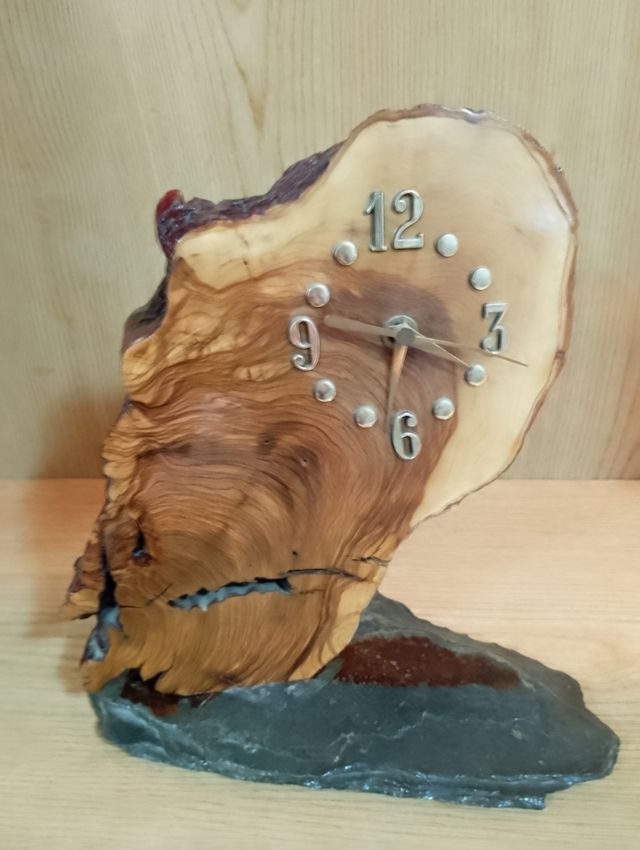 Reloj artesanal madera y pizarra