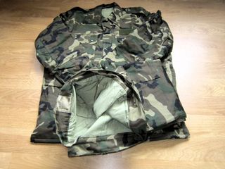 Uniforme de frío camuflaje militar