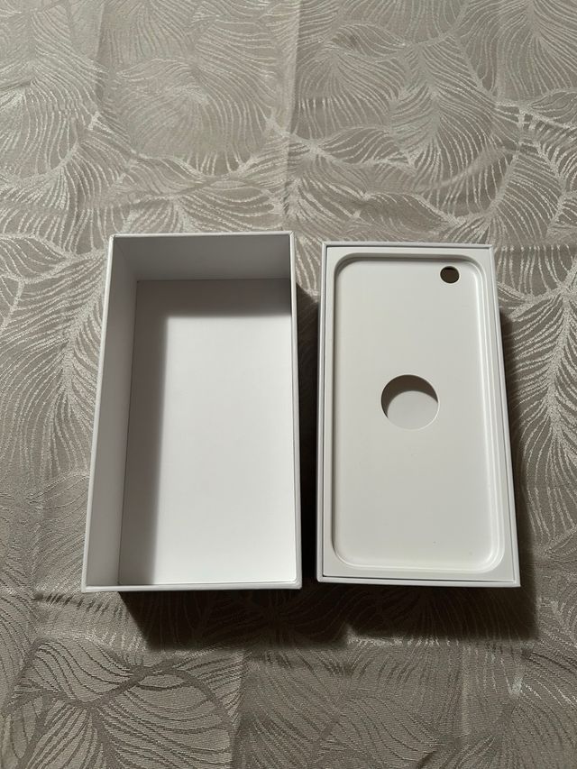 Caja Iphone 6 16GB 2015