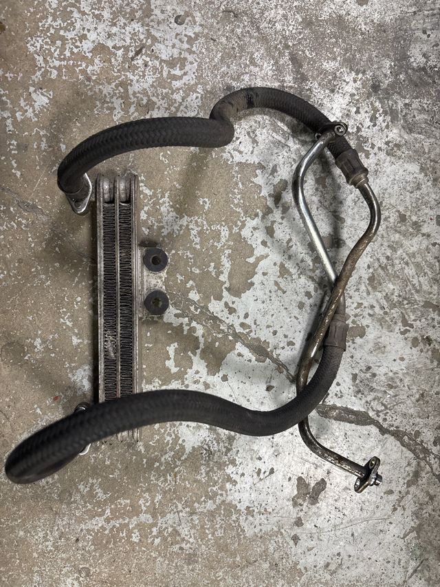 Radiador aceite vfr 750