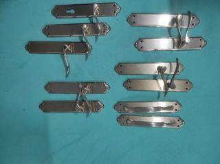 MANETAS PUERTAS 