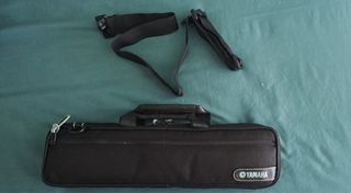 Flauta travesera Yamaha Plutus